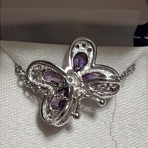NWT Cubic Zirconia Butterfly Pendant With Chain - Picture 5 of 6